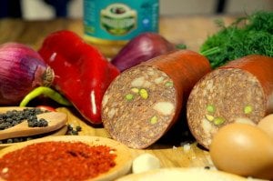 Hellim Peynirli Fıstıklı ASTÜRK SUCUK