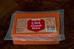 Tatsan Çilek Aromalı Helva 500GR